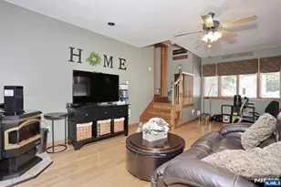 305 Depew St, Dumont, NJ 07628 - Photo 17