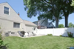 305 Depew St, Dumont, NJ 07628 - Photo 33