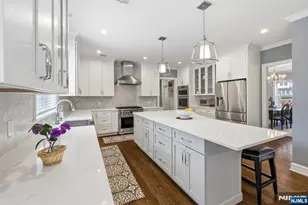 2 Weimer Ct, Allendale, NJ 07401 - Photo 11