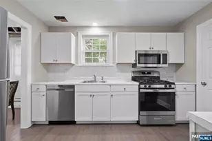 433 Mt Pleasant Ave, West Orange Township, NJ 07052 - Photo 13