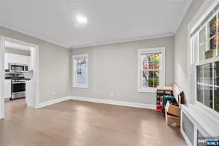 433 Mt Pleasant Ave, West Orange Township, NJ 07052 - Photo 7