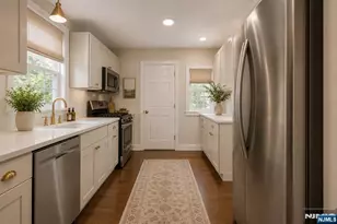 433 Mt Pleasant Ave, West Orange Township, NJ 07052 - Photo 11