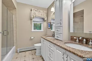 559 Wayne Dr, River Vale Township, NJ 07675 - Photo 23