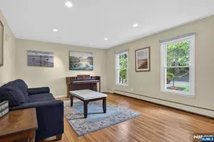 559 Wayne Dr, River Vale Township, NJ 07675 - Photo 5