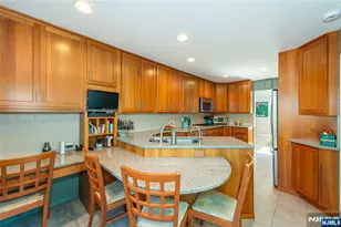 22 Woodbine Trail, Parsippany, NJ 07054 - Photo 15