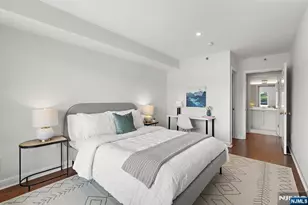 202 Adams Ct, Edgewater, NJ 07020 - Photo 27