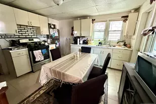 30 Searing Ave, East Newark, NJ 07029 - Photo 7