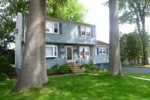 61 Aladdin Ave, Dumont, NJ 07628 - Photo 3