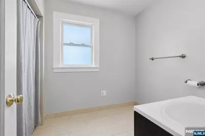 62 Vreeland Avenue, Clifton, NJ 07011 - Photo 27