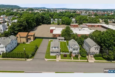 62 Vreeland Avenue, Clifton, NJ 07011 - Photo 9