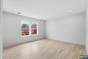 180 Sheridan Ave, Clifton, NJ 07011 - Photo 21