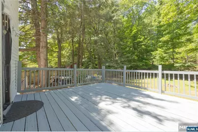 39 Broadway, West Milford, NJ 07480 - Photo 23