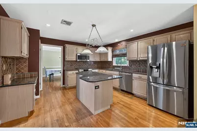 690 William Bliss Drive, New Milford, NJ 07646 - Photo 13