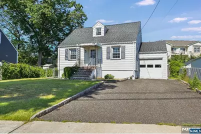 43 Urma Place, Saddle Brook Township, NJ 07663 - Photo 9