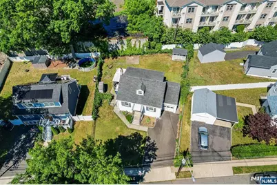 43 Urma Place, Saddle Brook Township, NJ 07663 - Photo 5