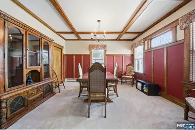 374 Diamond Bridge Avenue, Hawthorne, NJ 07506 - Photo 7