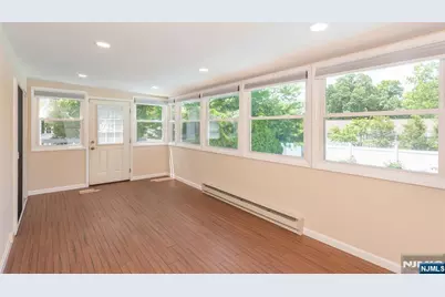 68 Mandeville Drive, Wayne, NJ 07470 - Photo 9