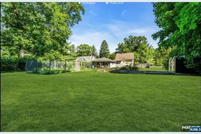 210 Franklin Avenue, Wyckoff Township, NJ 07481 - Photo 31