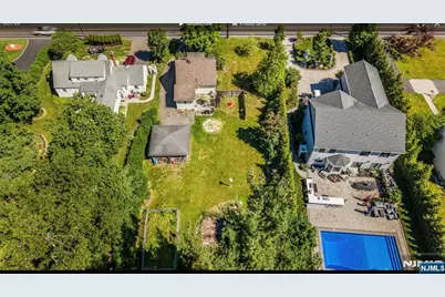 210 Franklin Avenue, Wyckoff Township, NJ 07481 - Photo 21
