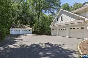 27 Duane Ln, Demarest, NJ 07627 - Photo 3