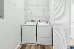9104 Ravenscroft Rd, Clifton, NJ 07013 - Photo 27