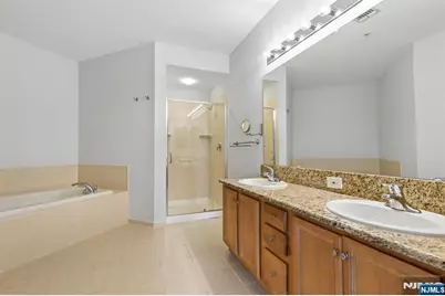 9104 Ravenscroft Road, Clifton, NJ 07013 - Photo 23