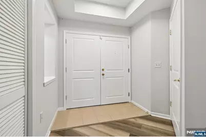 9104 Ravenscroft Road, Clifton, NJ 07013 - Photo 7