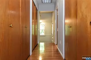 11 Mountain Ridge Dr, Wayne, NJ 07470 - Photo 17
