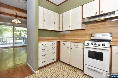 11 Mountain Ridge Drive, Wayne, NJ 07470 - Photo 13