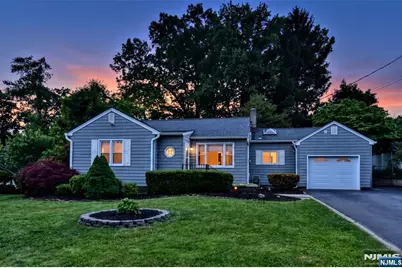 11 Mountain Ridge Drive, Wayne, NJ 07470 - Photo 5
