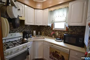 82 Christie Ave, Clifton, NJ 07011 - Photo 13