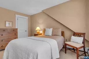122 Herbert Ave, Closter, NJ 07624 - Photo 15