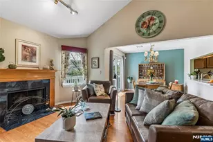 8 Quartz Ln, Paterson, NJ 07501 - Photo 7