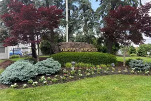 8 Quartz Ln, Paterson, NJ 07501 - Photo 31
