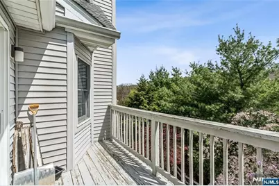 8 Quartz Lane, Paterson, NJ 07501 - Photo 27