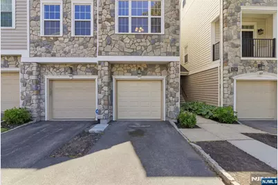 131 Brittany Court, Clifton, NJ 07013 - Photo 33