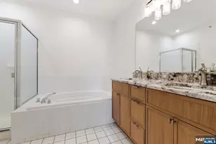 131 Brittany Ct, Clifton, NJ 07013 - Photo 25