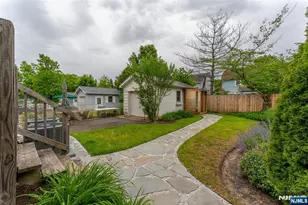 16 Coolidge Ave, Bloomfield, NJ 07003 - Photo 31