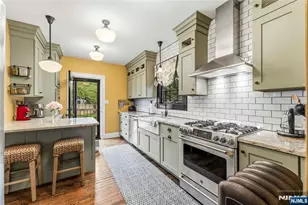 16 Coolidge Ave, Bloomfield, NJ 07003 - Photo 11