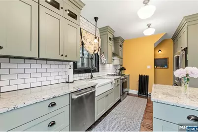 16 Coolidge Avenue, Bloomfield, NJ 07003 - Photo 13