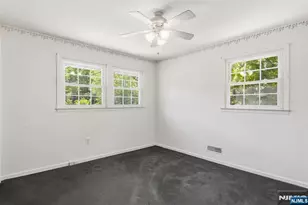 1252 Ringwood Ave, Pompton Lakes, NJ 07442 - Photo 17