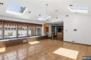 1252 Ringwood Ave, Pompton Lakes, NJ 07442 - Photo 11