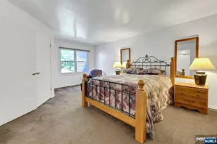 172 Grandview Ln, Mahwah, NJ 07430 - Photo 31