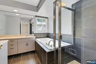 172 Grandview Ln, Mahwah, NJ 07430 - Photo 33