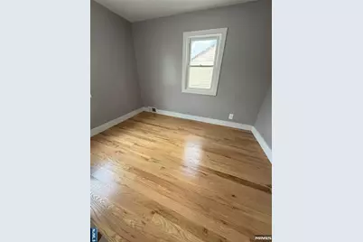 910 Roanoke Avenue, Hillside, NJ 07205 - Photo 11