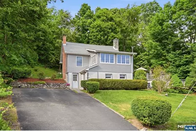 8 Ivan Road, West Milford, NJ 07480 - Photo 33