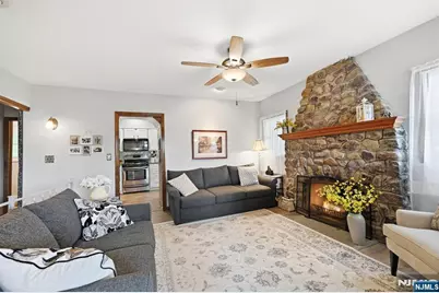 8 Ivan Road, West Milford, NJ 07480 - Photo 7