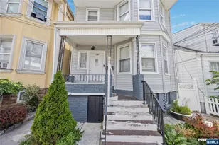 196 Windsor St, Kearny, NJ 07032 - Photo 3