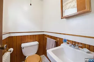 234 Ridgefield Ave, Bogota, NJ 07603 - Photo 11