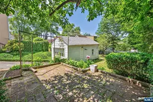 234 Ridgefield Ave, Bogota, NJ 07603 - Photo 25
